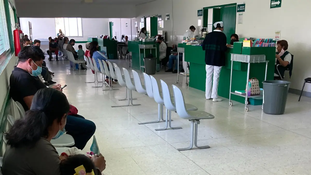 Usuarios acusan deficiencias en Hospital de San Salvador El Seco